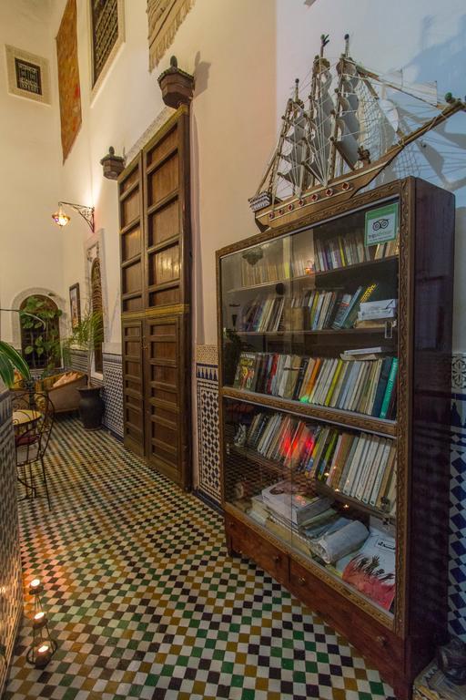Riad Dar Tahrya Fès Exteriör bild