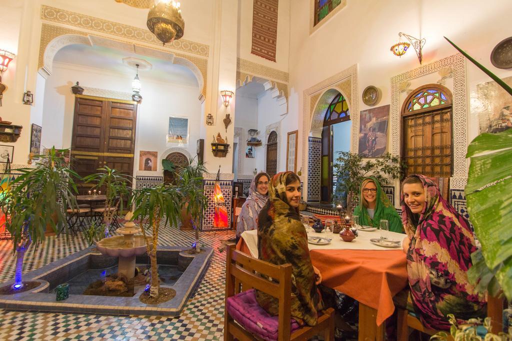 Riad Dar Tahrya Fès Exteriör bild