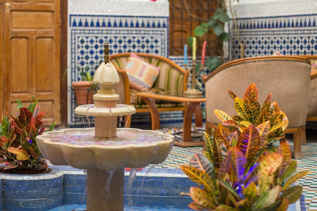 Riad Dar Tahrya Fès Exteriör bild