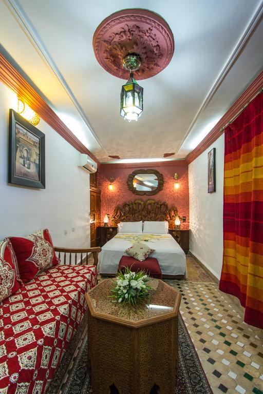 Riad Dar Tahrya Fès Exteriör bild