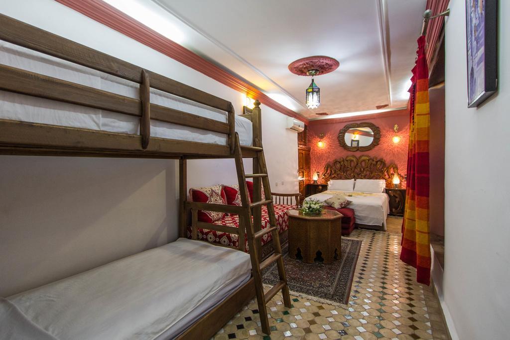 Riad Dar Tahrya Fès Exteriör bild
