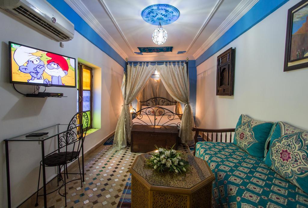 Riad Dar Tahrya Fès Exteriör bild