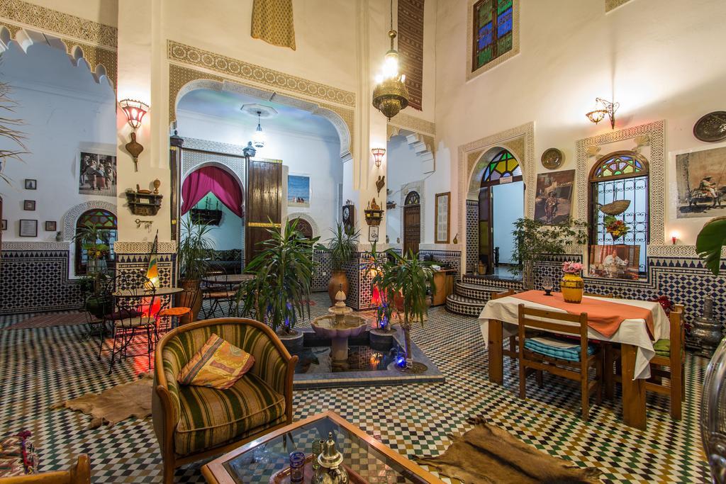 Riad Dar Tahrya Fès Exteriör bild