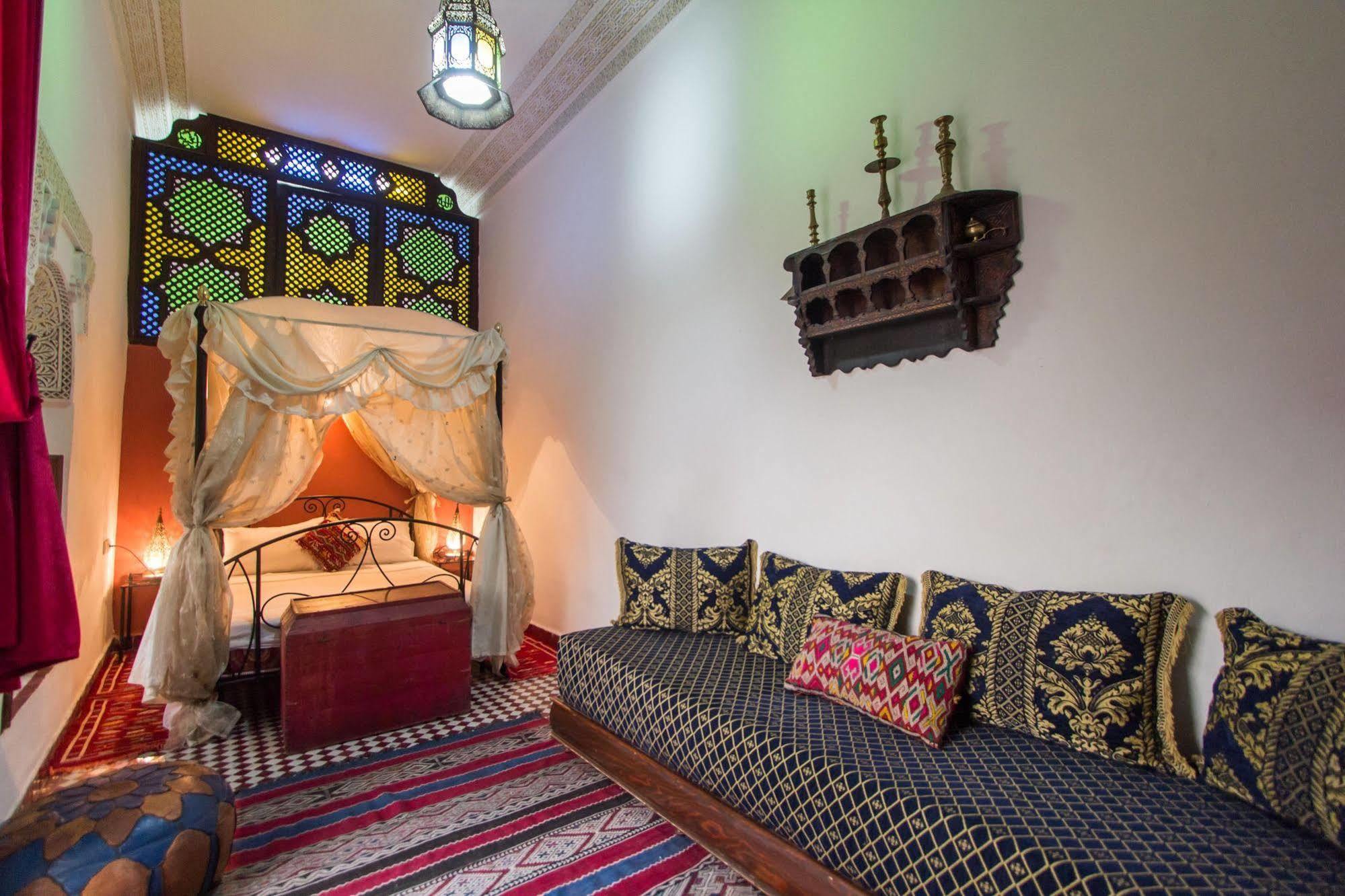 Riad Dar Tahrya Fès Exteriör bild